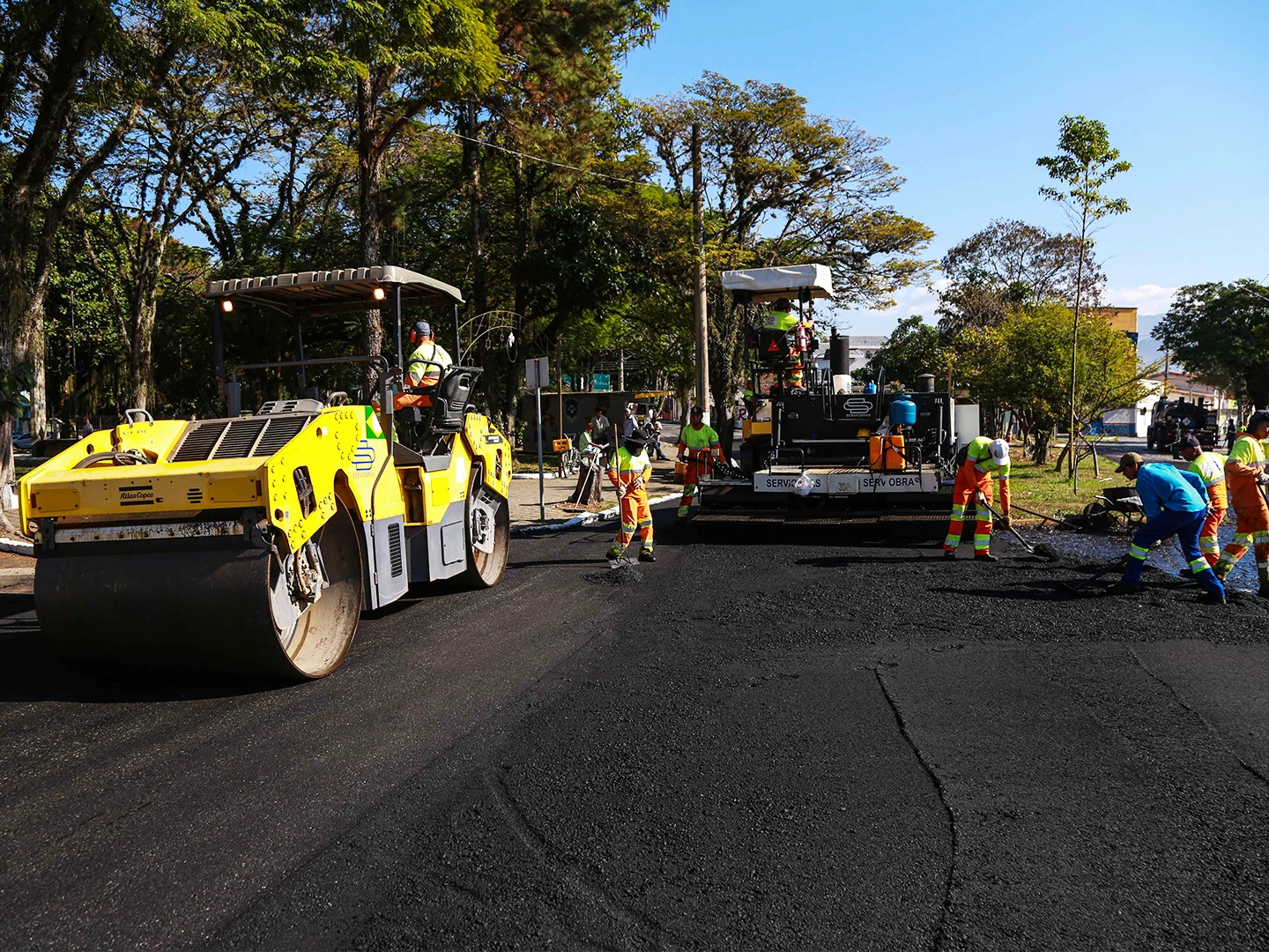 Obras de pavimentação do projeto Pavimenta Cruzeiro